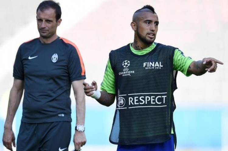 Arturo Vidal Tertarik Hengkang ke Newcastle jika Massimiliano Allegri Jadi Manajer
