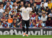 Burnley 0-2 Manchester United, Lukaku Dua Gol, Pogba Gagal Penalti dan Rashford Kartu Merah