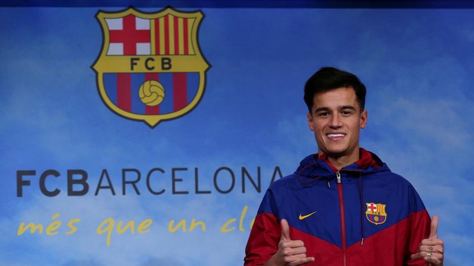 Coutinho Gantikan Peran Messi di Barcelona