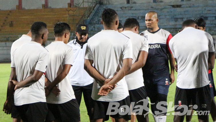 Madura United Tawakal Menanti Lanjutan Liga 1