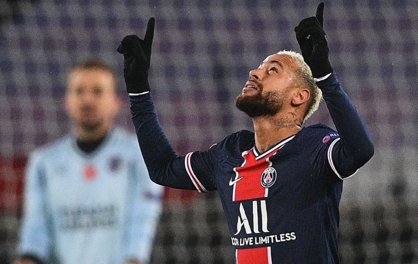 Ukiran Rekor Neymar dalam Perjalanan PSG ke-16 Besar Liga Champions