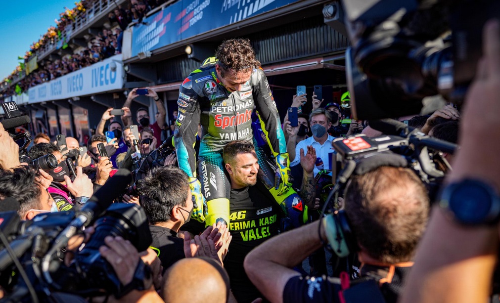 Perjalanan Valentino Rossi, Berawal dari Roda Empat Berakhir di Roda Dua