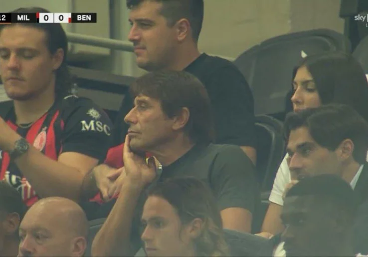 Antonio Conte Nonton Langsung AC Milan vs Benfica, Isu Gantikan Ruben Amorim Berembus Kencang