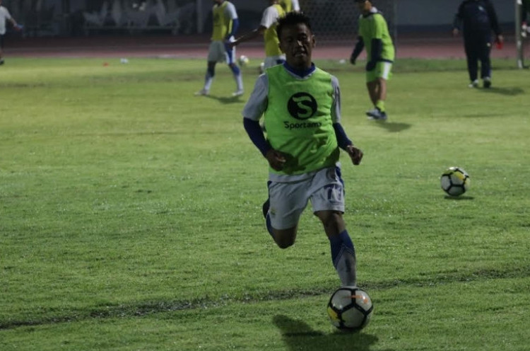 Keberadaan Mario Gomez di Borneo FC Bikin Gelandang Persib Ghozali Siregar Khawatir