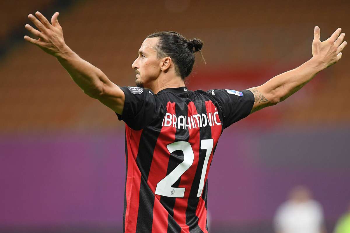 Ibrahimovic Percaya AC Milan Punya Peluang Raih Scudetto, Pioli Pilih Realistis