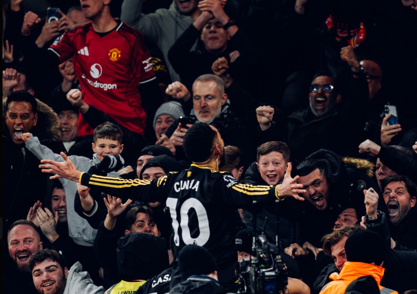 Hasil Premier League: Dibungkam Manchester United 3-2, Arsenal Akhirnya Tumbang di Kandang