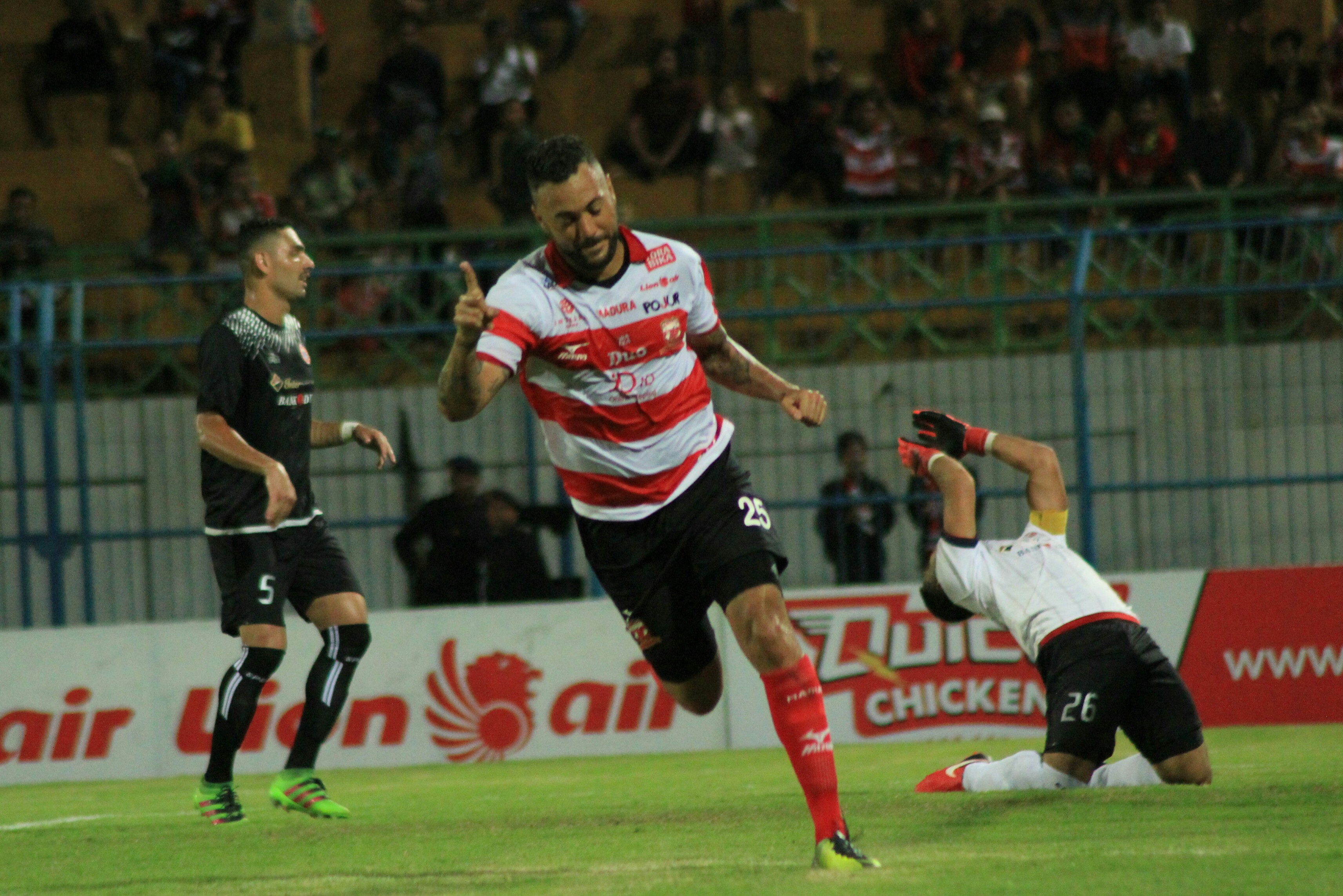 Persija Bikin Gomes De Oliviera Gagal Senang