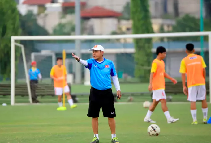 Pelatih Timnas Vietnam U-19 Antusias Beradu Taktik dengan Shin Tae-yong