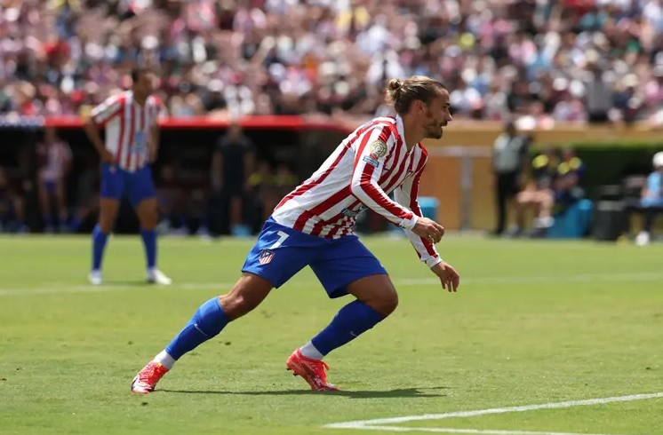 Gagal ke 16 Besar, Antoine Griezmann Minta Atletico Madrid Evaluasi Diri
