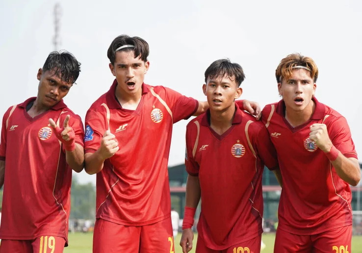 Persija Pinjamkan 5 Pemain Muda ke Persis Solo, Termasuk Leeming Bersaudara
