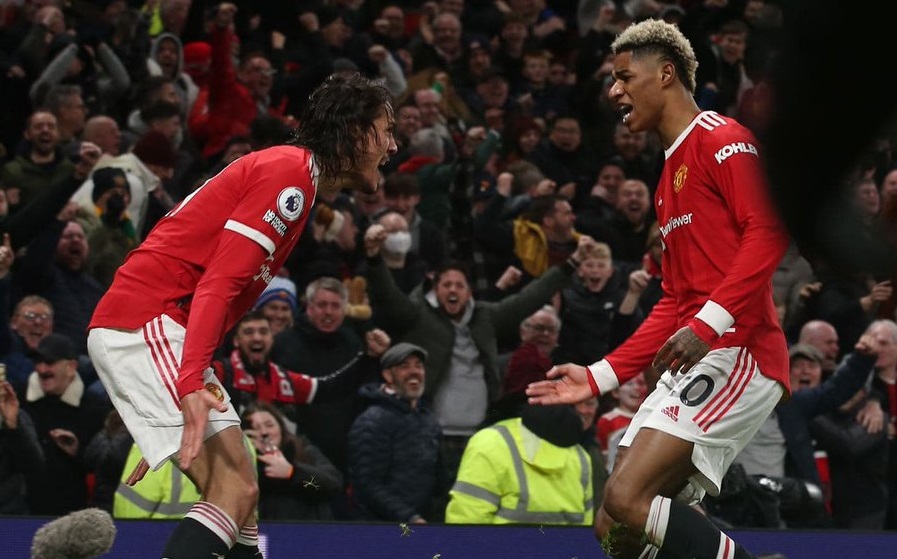 Tak Perlu Diperdebatkan, Cavani Onside dan Gol Kemenangan Manchester United Sah