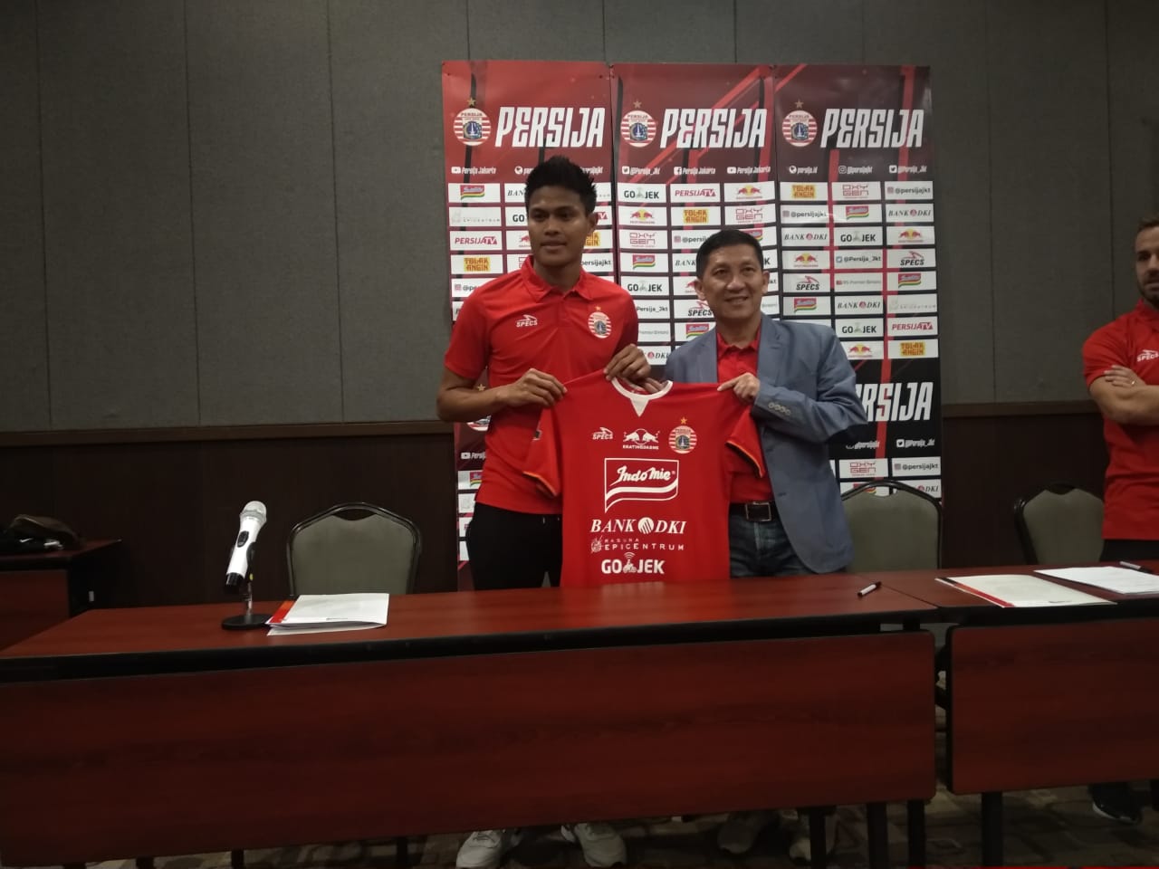 CEO Persija Jakarta Paksa Datangkan Fachruddin Aryanto