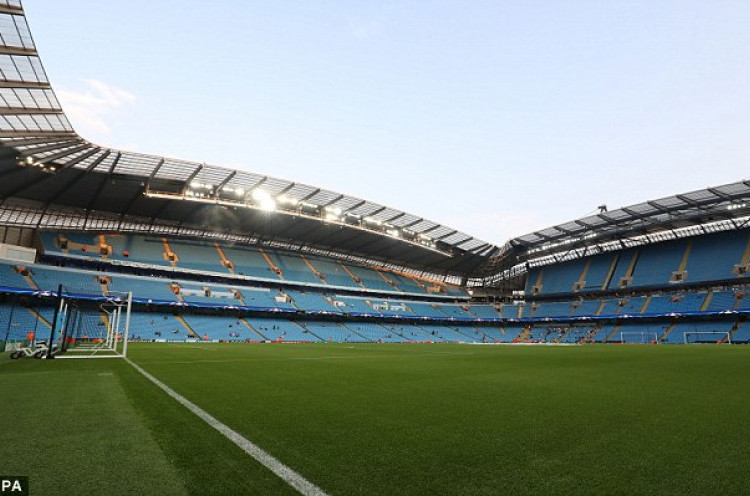 Manchester City Semprotkan Bawang Putih Di Etihad Stadium