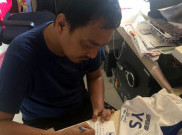 Kaos Polo CEO PSIS Laku Rp1,6 Juta dalam Lelang untuk Lawan Virus Corona