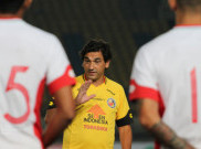 Eduardo Almeida Siapkan Program Arema FC Sembari Jalani Karantina