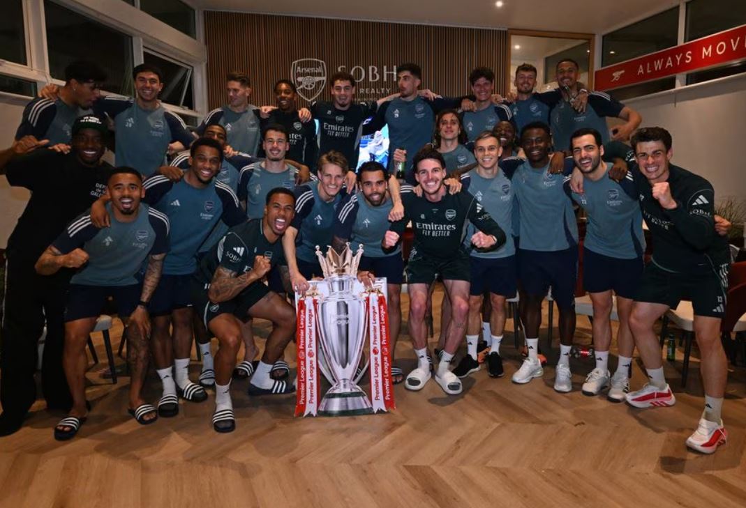 Hasil Pertandingan: Chelsea Menangi Derby London, Manchester City Imbang, Arsenal Dipastikan Juara Premier League 2025/2026