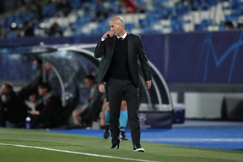 Real Madrid Terpeleset, Zinedine Zidane Tolak Lempar Handuk
