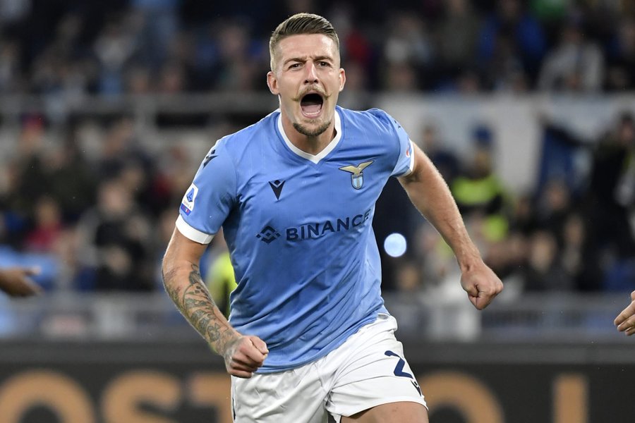 Cari Pengganti Kroos, Madrid Bidik Gelandang Mahal Milik Lazio