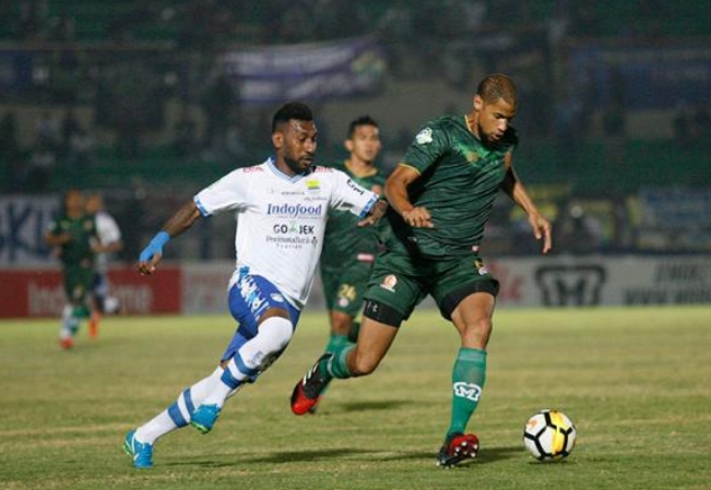 Mulai Diterima Bobotoh Usai Cetak 2 Gol, Ini Kata Patrich Wanggai
