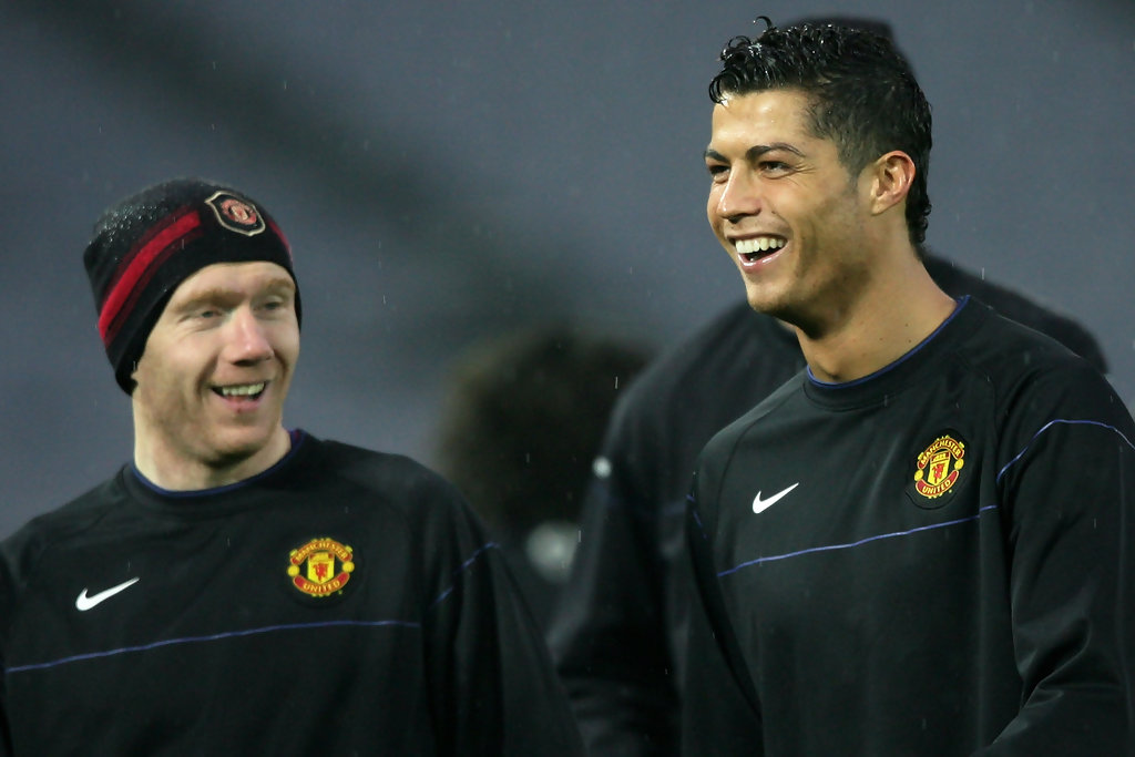 Scholes dan Peran Krusialnya dalam Menjadikan Ronaldo sebagai Pemain Terbaik Dunia