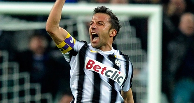 Dua Legenda Sepak Bola Bakal Sambangi Indonesia