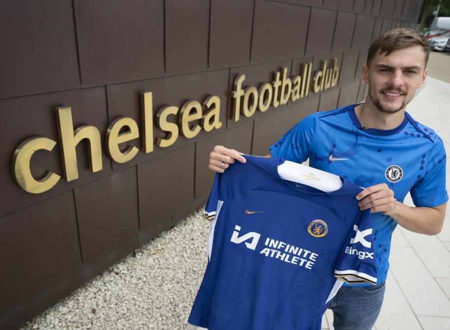 Reuni dengan Enzo Maresca, Kiernan Dewsbury-Hall Jadi Rekrutan Anyar Keempat Chelsea