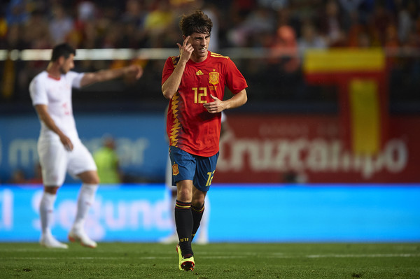 Real Madrid Resmi Memboyong Bek Muda Sociedad