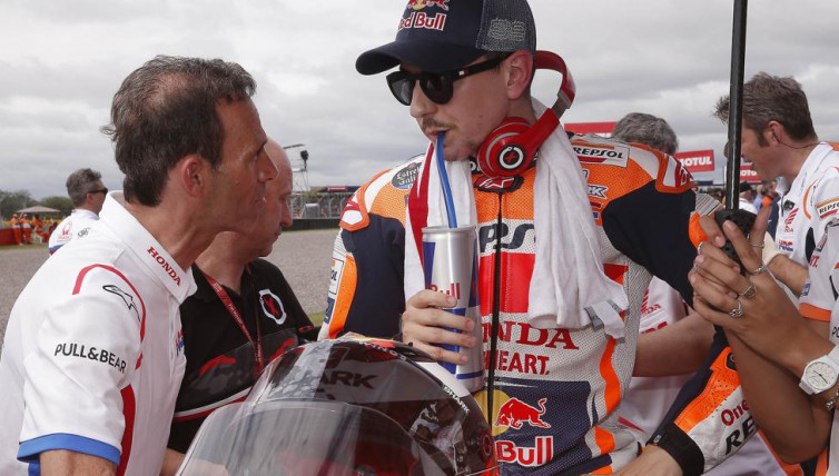 Jorge Lorenzo Bantah Rumor ke Ducati