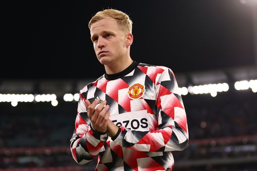 Kembali Incar Penggawa Manchester United, Kali Ini Inter Berburu Donny van de Beek