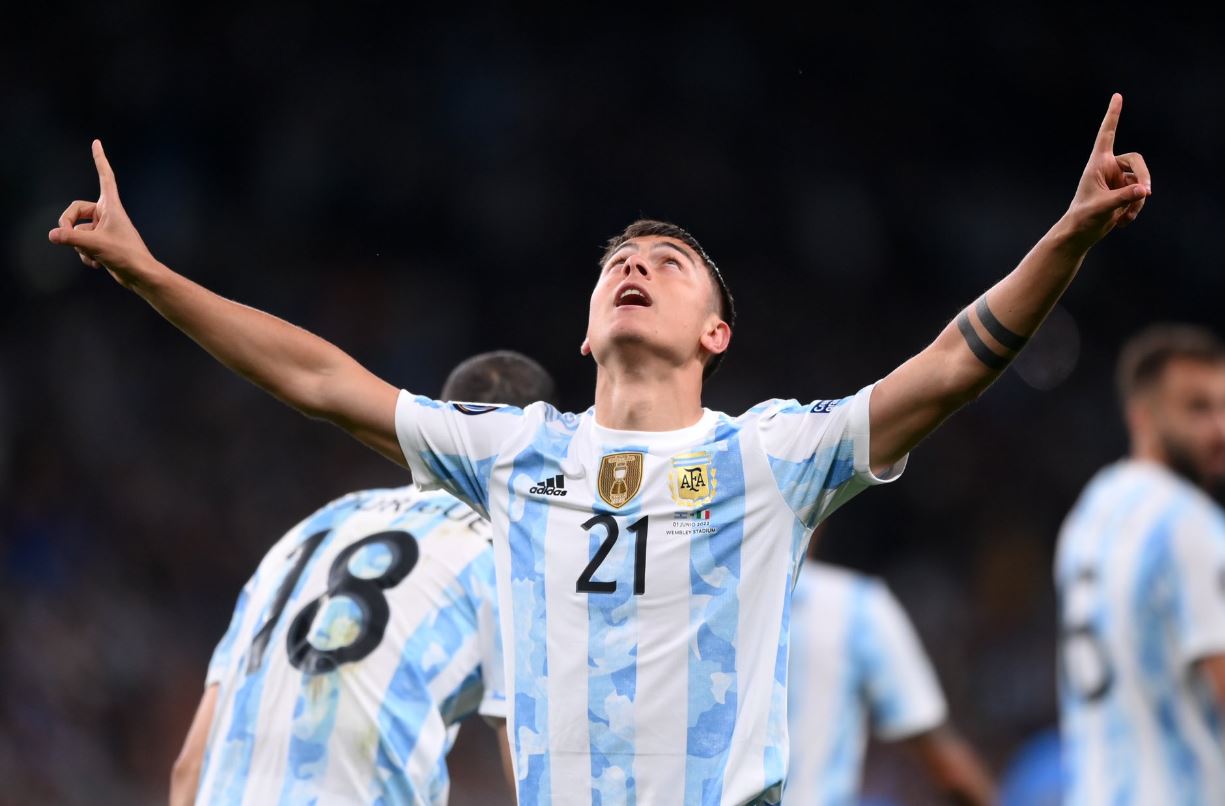 AS Roma Pemenang Servis Paulo Dybala
