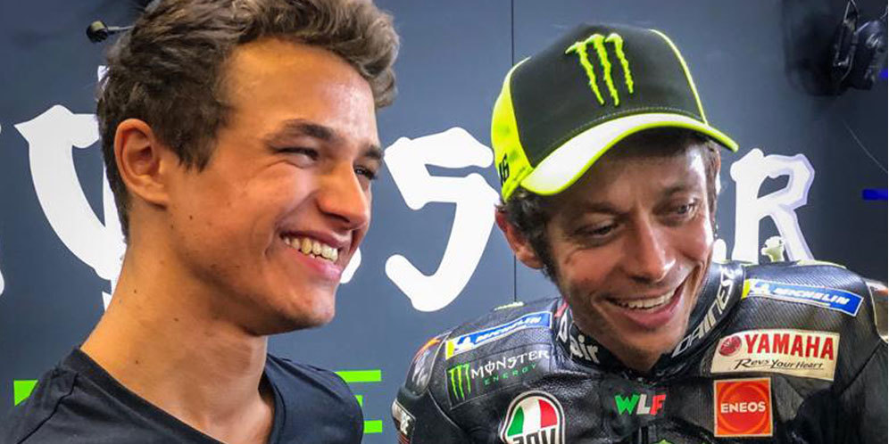 Saat Jiwa Seni Rossi Menginspirasi Pembalap Formula 1