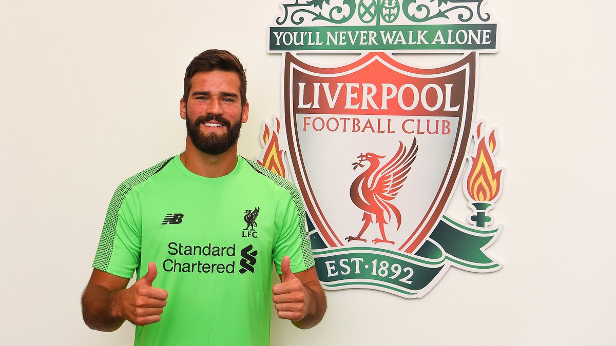 Cepat atau Lambat Alisson Akan Bikin Blunder