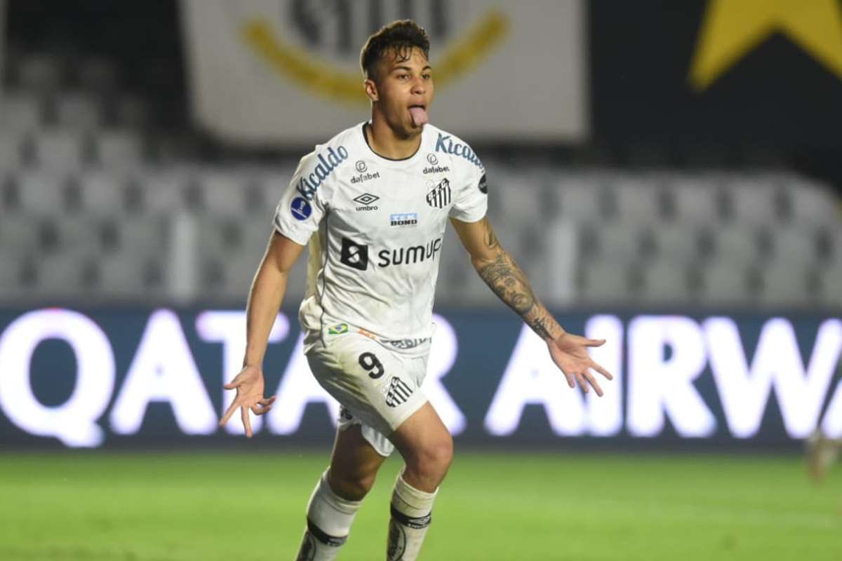 Pergerakan Masif AC Milan di Bursa Transfer, Teranyar Wonderkid Brasil