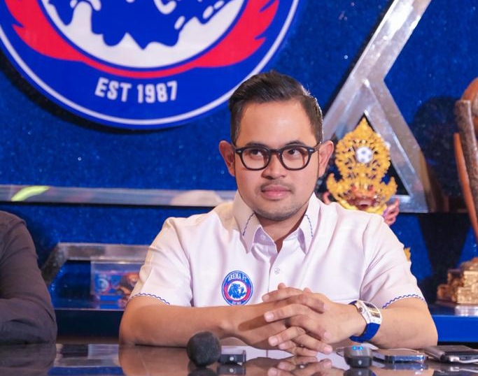Presiden Arema FC Berkomitmen untuk Maksimal Tangani Korban Tragedi Kanjuruhan