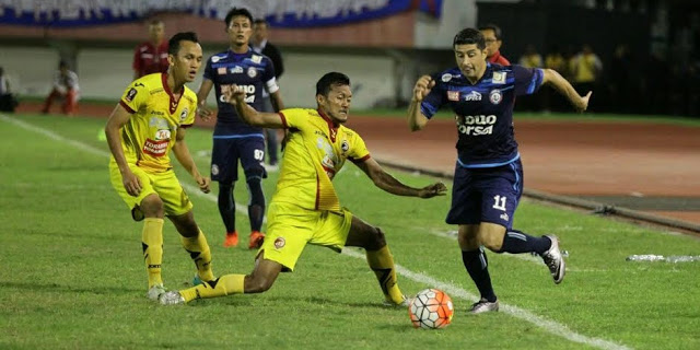 Arema Tahan Imbang Sriwijaya FC 1-1