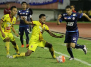 Arema Tahan Imbang Sriwijaya FC 1-1