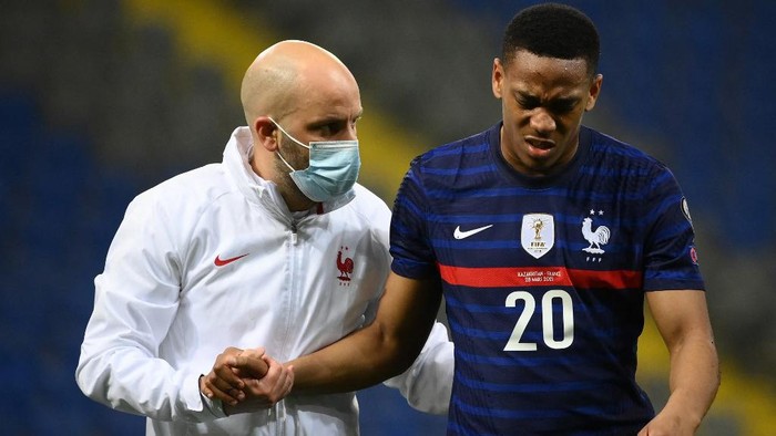 Martial Cedera, Pelatih Timnas Prancis Tenangkan Man United