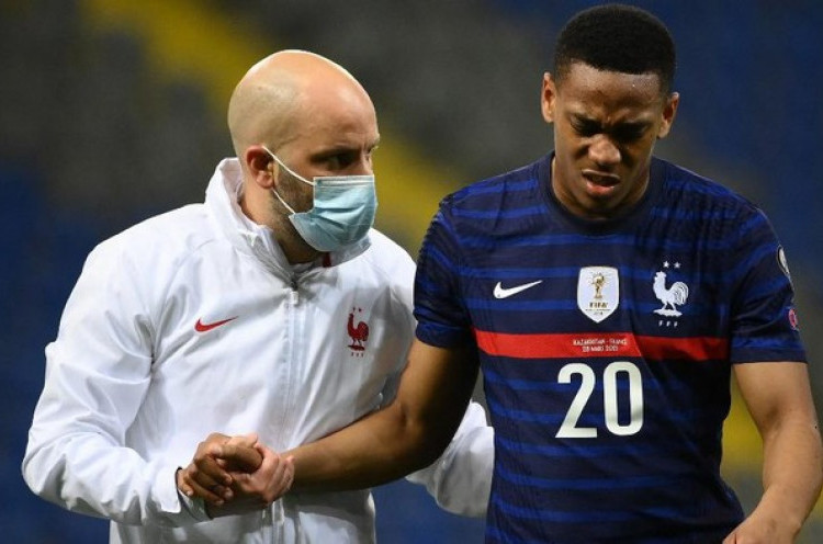 Martial Cedera, Pelatih Timnas Prancis Tenangkan Man United