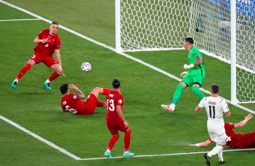 Merih Demiral dan Sederet Gol Bunuh Diri yang Terjadi di Piala Eropa