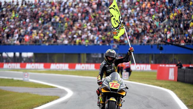 Bendera Valentino Rossi Berkibar di MotoGP Belanda