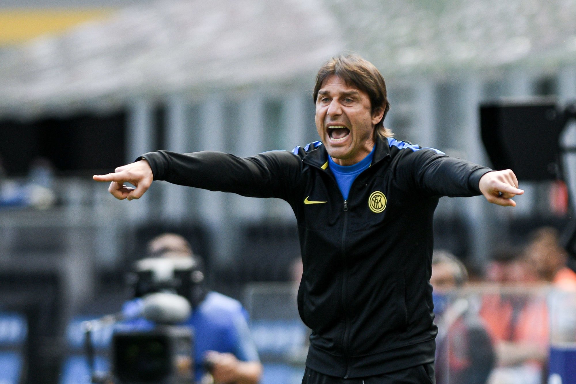 Bukan Tottenham, Conte Hanya Mau Latih Manchester United