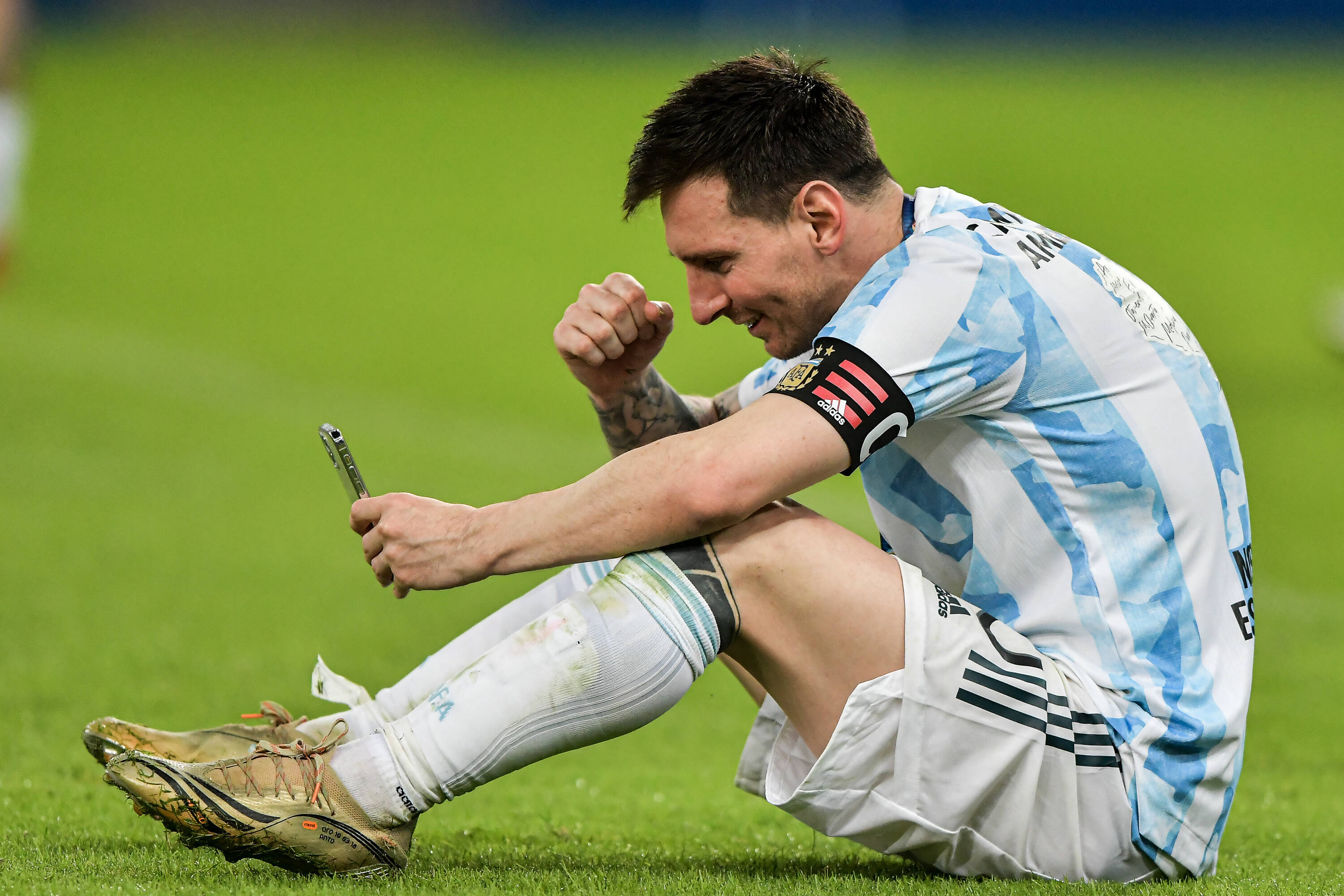 Tenang, Masa Depan Lionel Messi dalam Genggaman Barcelona