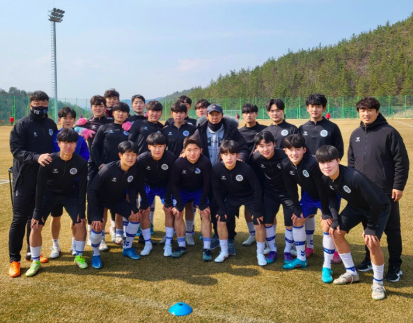 Kalahkan Timnas Indonesia U-19, Tim Universitas Yeungnam Ditraktir Shin Tae-yong