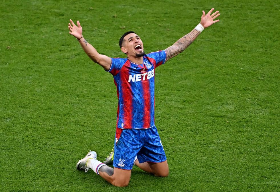 Kirim Kode, Bek Crystal Palace Ungkap Hasrat Gabung Manchester United