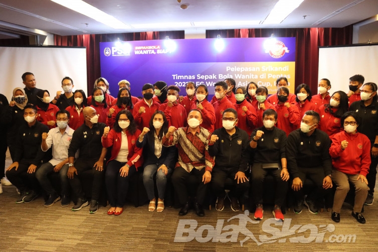 Ketum PSSI Lepas Timnas Putri ke Piala Asia Wanita 2022, Beri Pesan Heroik