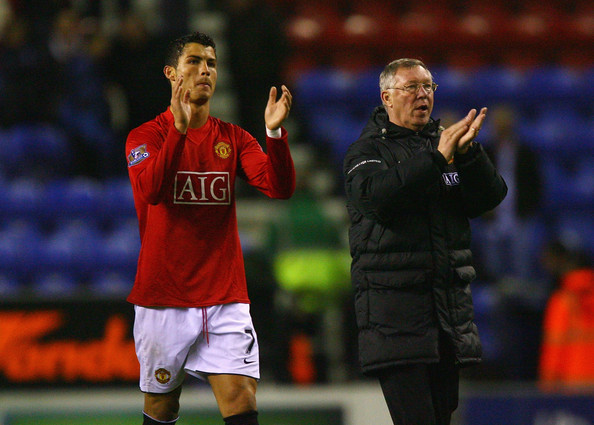 Perandaian Manchester United dengan Ponsel iPhone dan Nokia