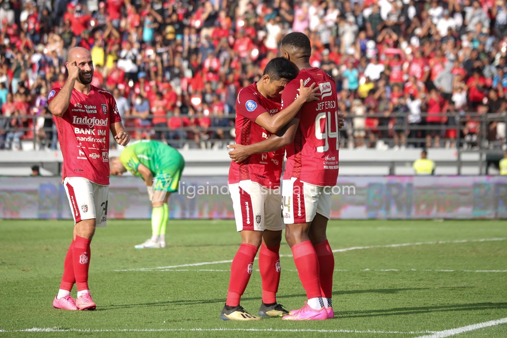 Jelang Lawan Persib, Pemain Bali United Tetap Profesional di Tengah Perayaan Hari Raya Galungan