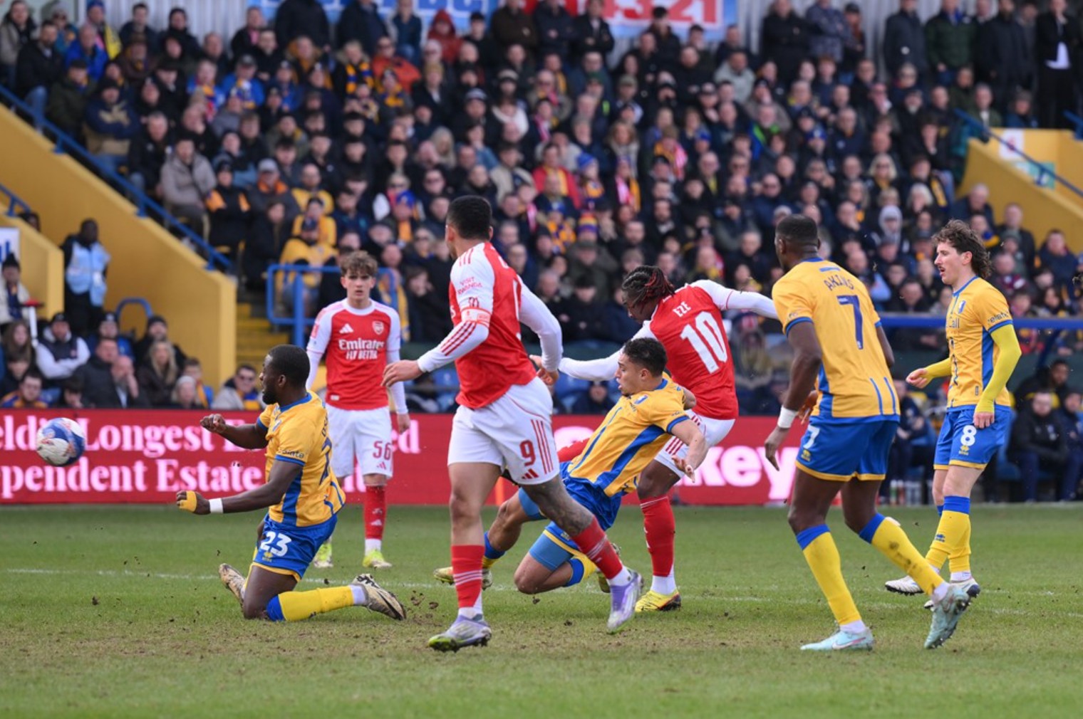 Hasil Piala FA: Kalahkan Mansfield Town 2-1, Arsenal Melangkah ke Perempat Final
