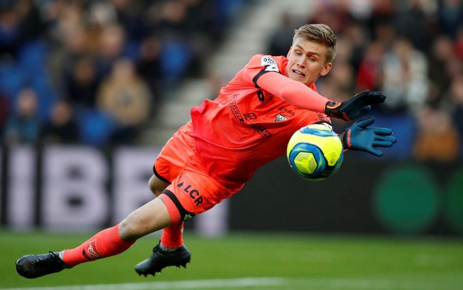 5 Hal Menarik Mengenai Runarsson, Kiper Baru Arsenal yang Pernah Mengejek Arsene Wenger