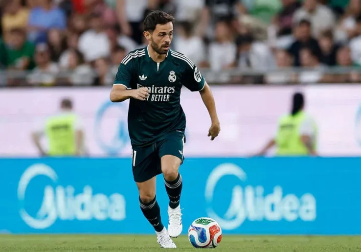 Mainkan Laga Debut dengan Real Madrid, Bernardo Silva Dipuji Jose Mourinho